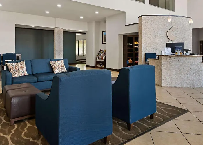 Comfort Suites